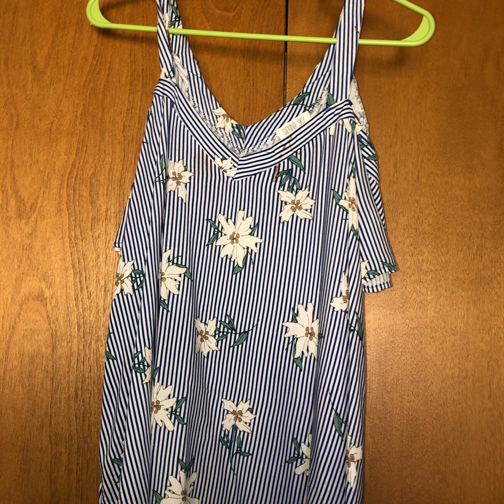 Off The Shoulder Flower Shirt